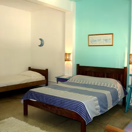 Casa Bacarira - Floresta Com Yoga E Cafe Da Manha Vegano Hotel Camburi  Room photo