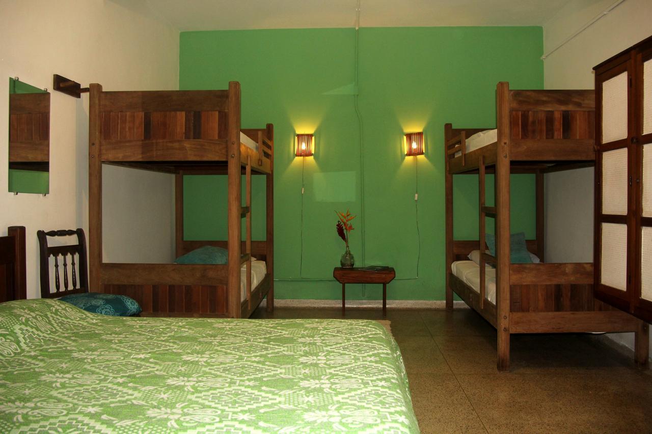 Casa Bacarira Guest house Camburi (Sao Paulo)